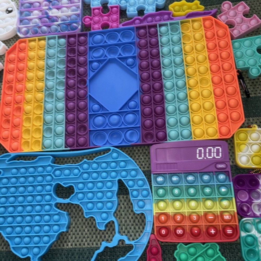 Pop It Lot Sensory Toy Lot of 31 Fidget Pop It Stress Relief Assorted - Picture 3 of 8